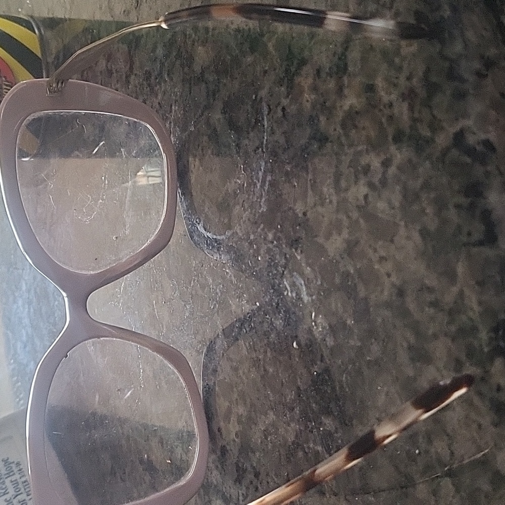 Designer Sunglasses - Picture 3 of 5